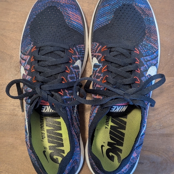 Nike womens Running Shoes free Flyknit 4.0 size 9.5 Excellent Used Cond. - Picture 7 of 9